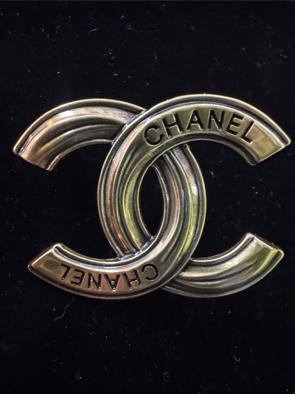 Brooch antique Gold tone Interlocking Brooch